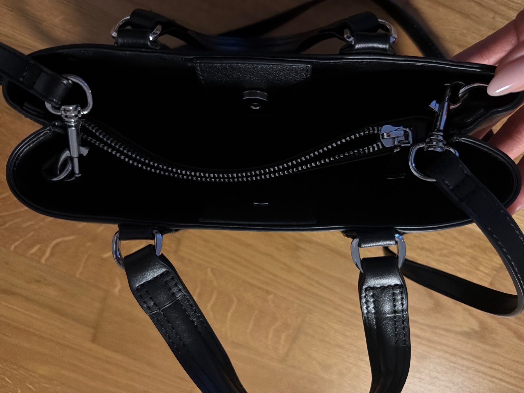 Taschen für Damen: tasche schwarz – Gebraucht aus Bonstetten von juliestore 2