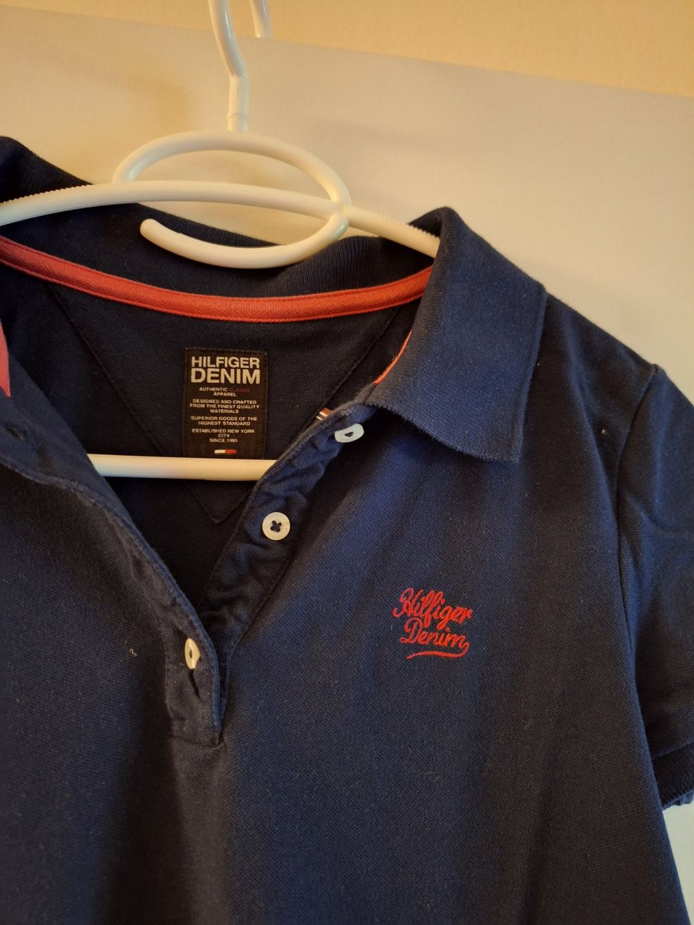 Tommy Hilfiger Magliette Polo: Tommy Hilfiger Poloshirt in Gr. M – Usato da Oberrieden venduto da smarties949 2