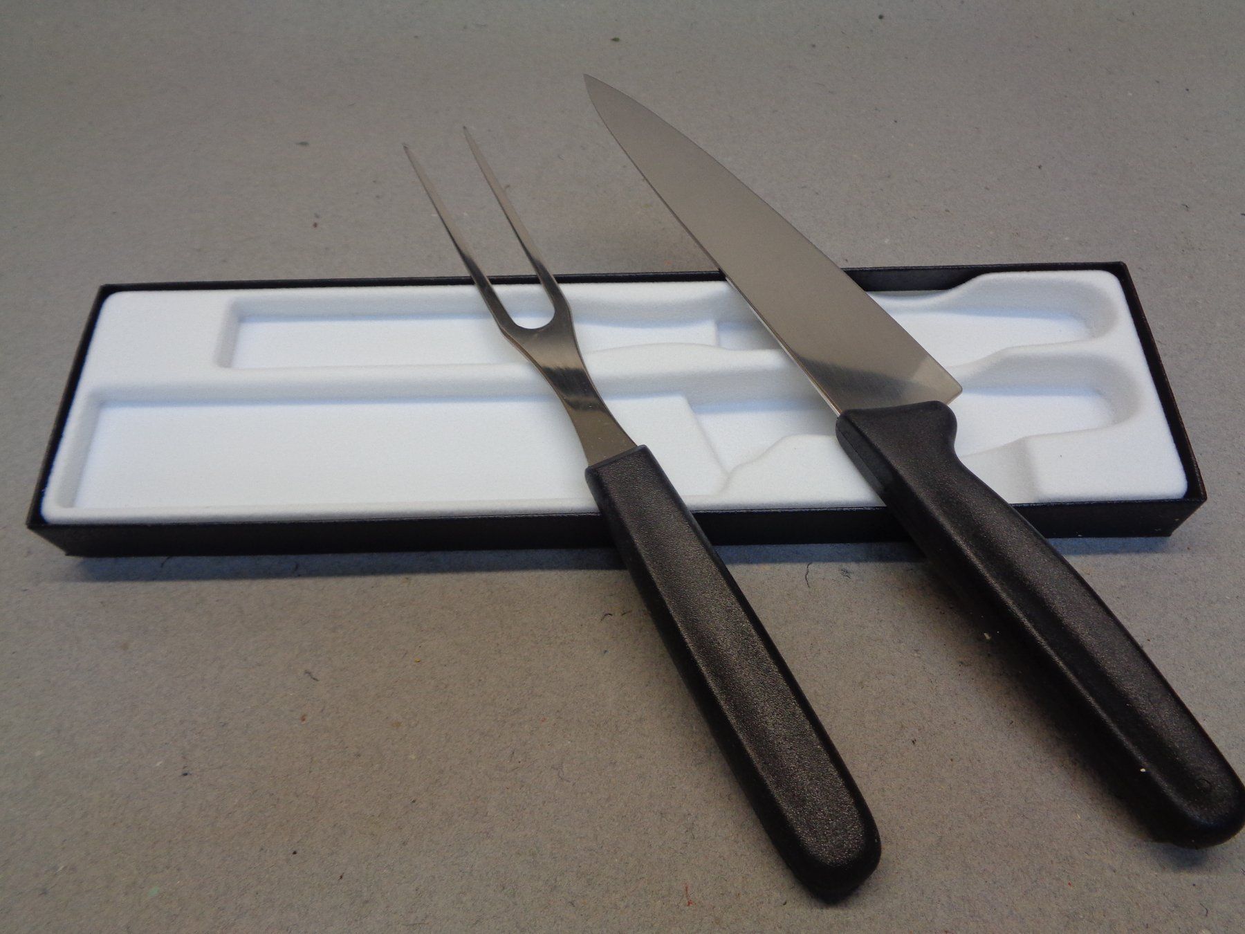 Victorinox Coltelli da cucina: Messer & Tranchiergabel Set Victorinox – Nuovo e nell'imballaggio originale da Aarwangen venduto da SEC500 3