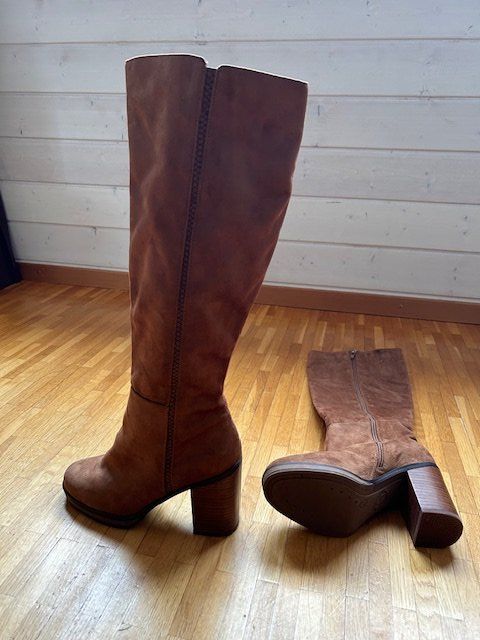Zalando Scarpe da donna: Bottes à talon 38 – Usato da Bursins venduto da Mr1968