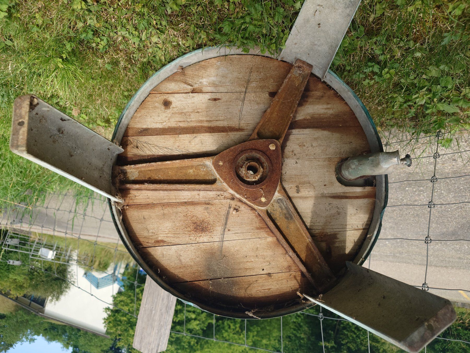 Autres décorations pour le jardin: Antiker Zenith Wäschezuber – D'occasion à Buus par Pidimodelle 4