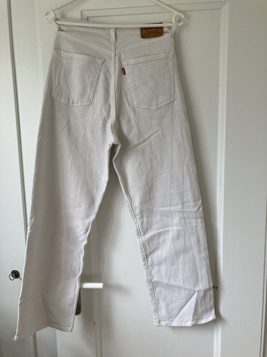 Jeans: Levis ribcage 28 – Usato da Zürich venduto da Diya84 2