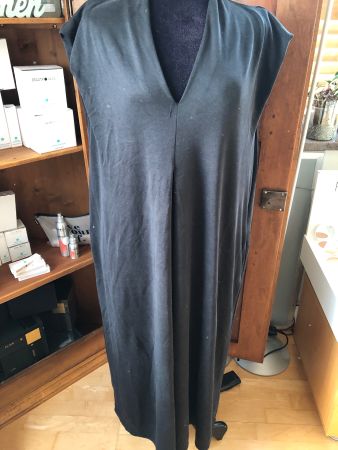 Kleid schwarz Ärmellos Grösse 46 Guter Zustand