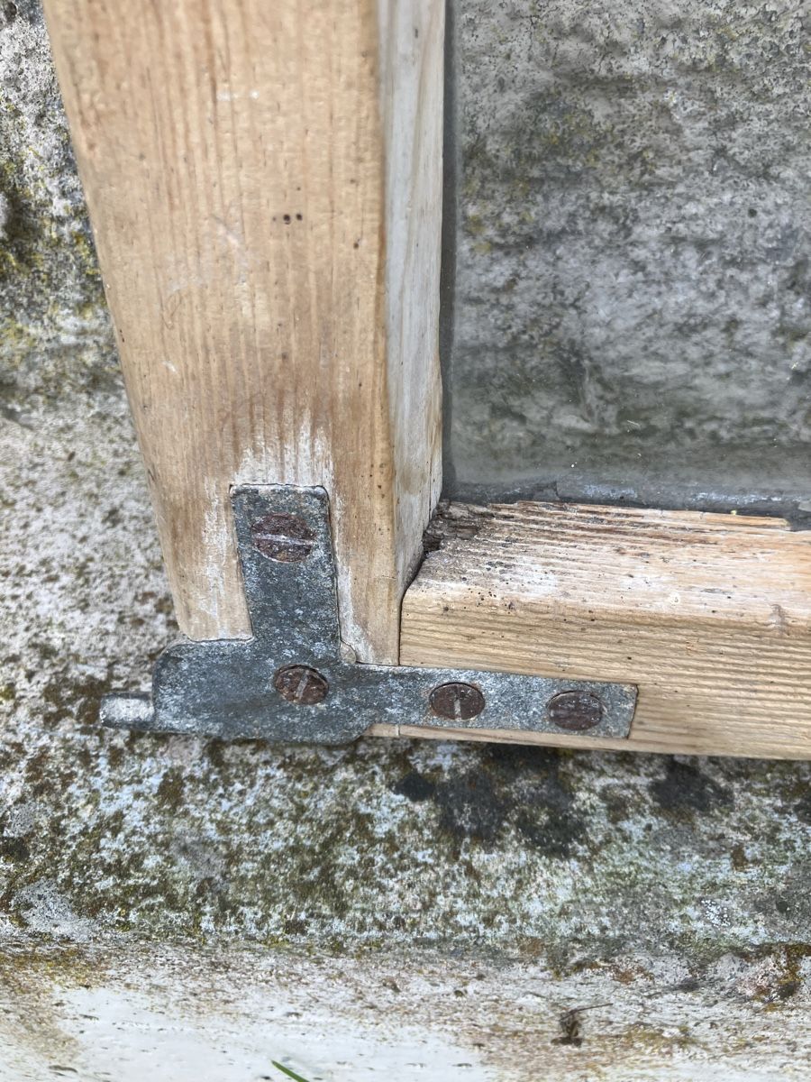 Finestre: Fenster alt, Deko – Usato da Neftenbach venduto da 889095 6