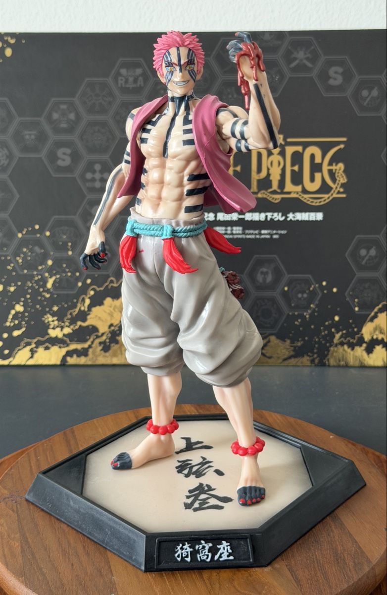 Statuette: Akaza Demon Slayer Action Figure – Usato da S. Pietro venduto da pap_nd2w