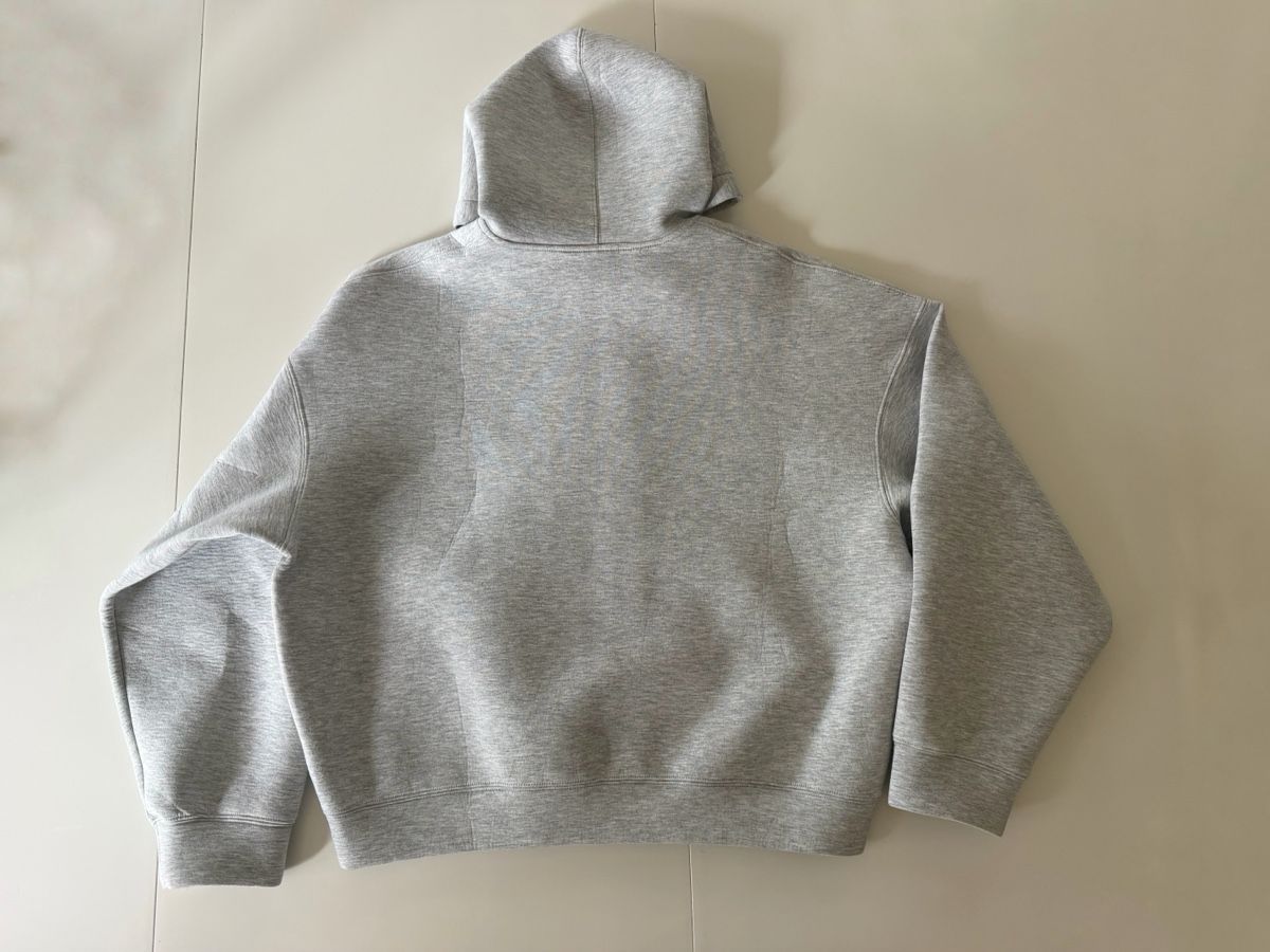 Weekday Giacche: Weekday Zip Hoodie Grau Gr M  – Usato da Zürich venduto da lau_r6sl 2