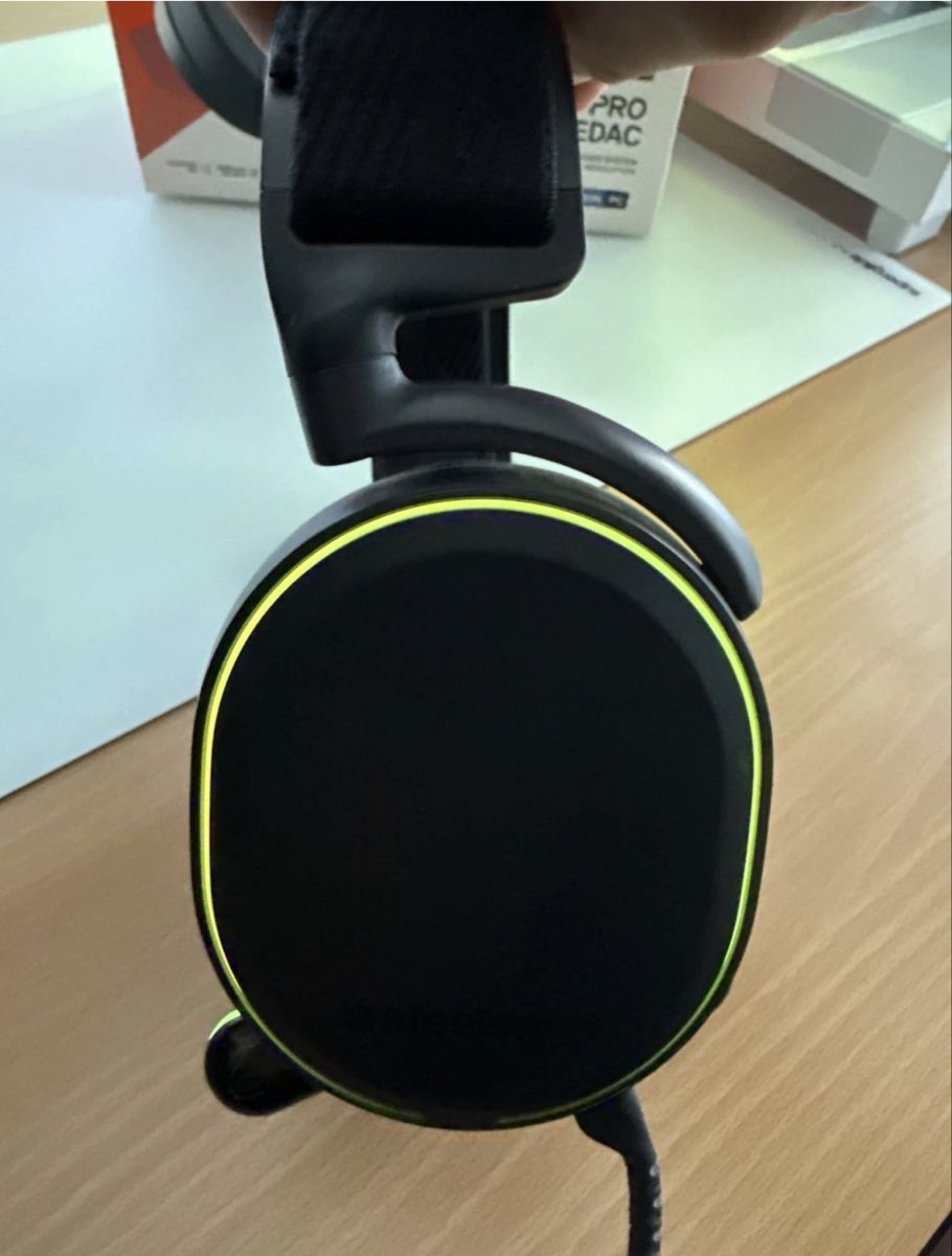 Steelseries Cuffie: Steelseries Arctis Pro + GameDAC mit Originalverpackung – Usato da Suhr venduto da mervan6ix 1