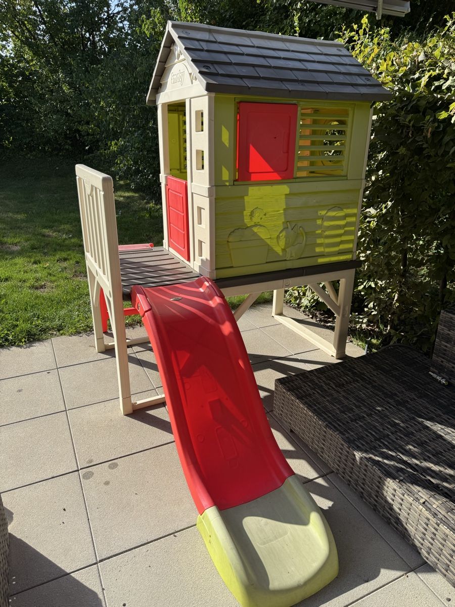 Smoby Spielhäuser: Smoby Stelzenhaus mit Rusche  – Gebraucht aus Remetschwil von BarriSil