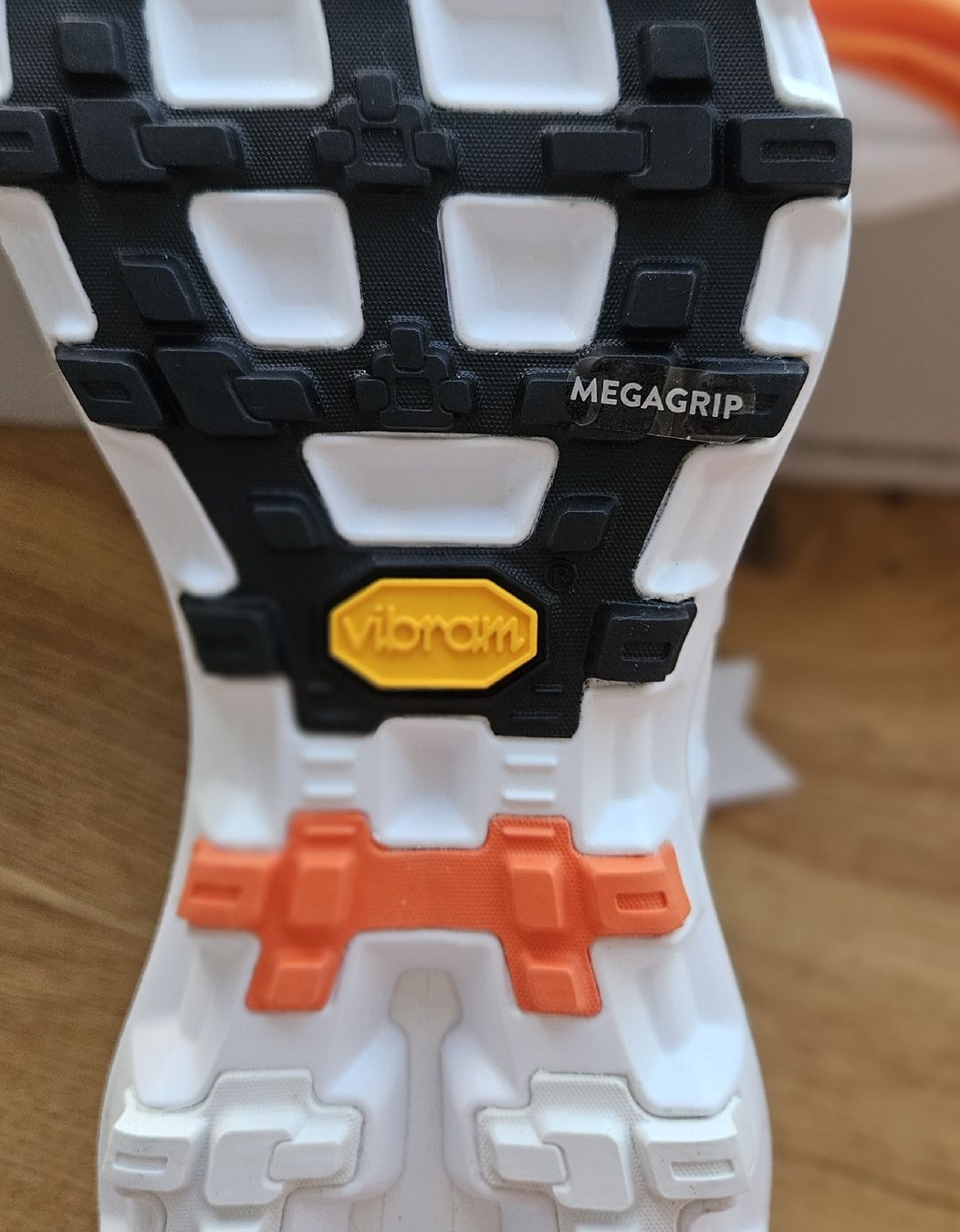Damenschuhe: X-Bionic Terraskin X01 Gr. 38  2/3 neu!! – Neu und originalverpackt aus Oberdorf SO von Chalira 2