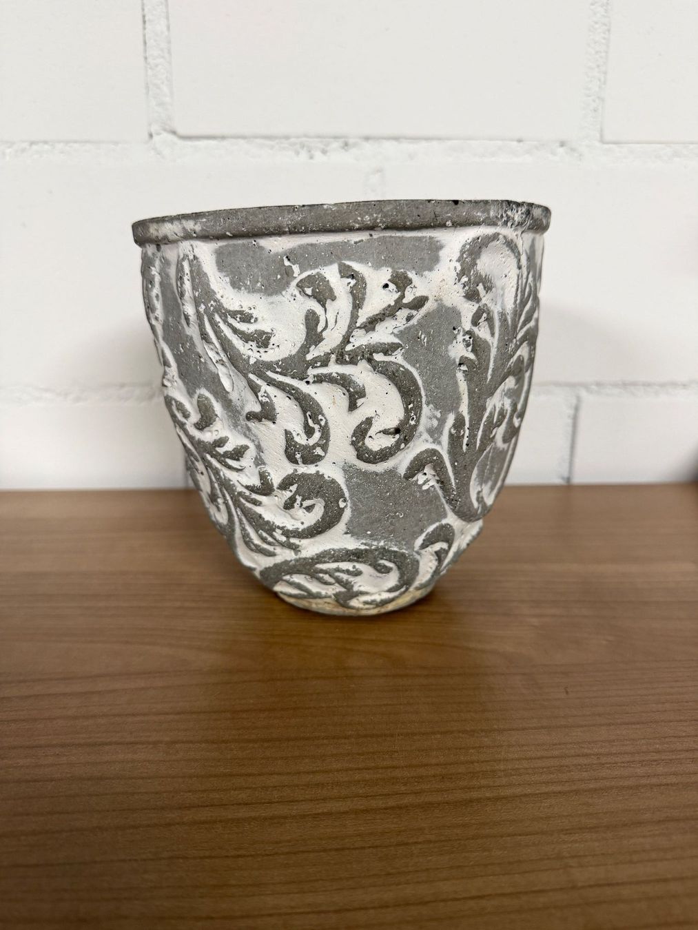 Vasi per fiori: Übertopf im Shabby Chic Look – Usato da Wolfwil venduto da Inseider12 1