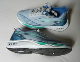 SPORTLICHE LAUFSCHUHE - FREIZEITSCHUHE Grösse 43