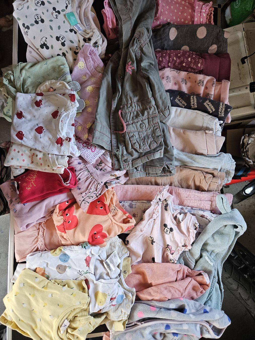 Lotti & Set di vestiti: Kleiderpaket Mädchen 74/80 – Usato da Bibern SO venduto da speikyta23