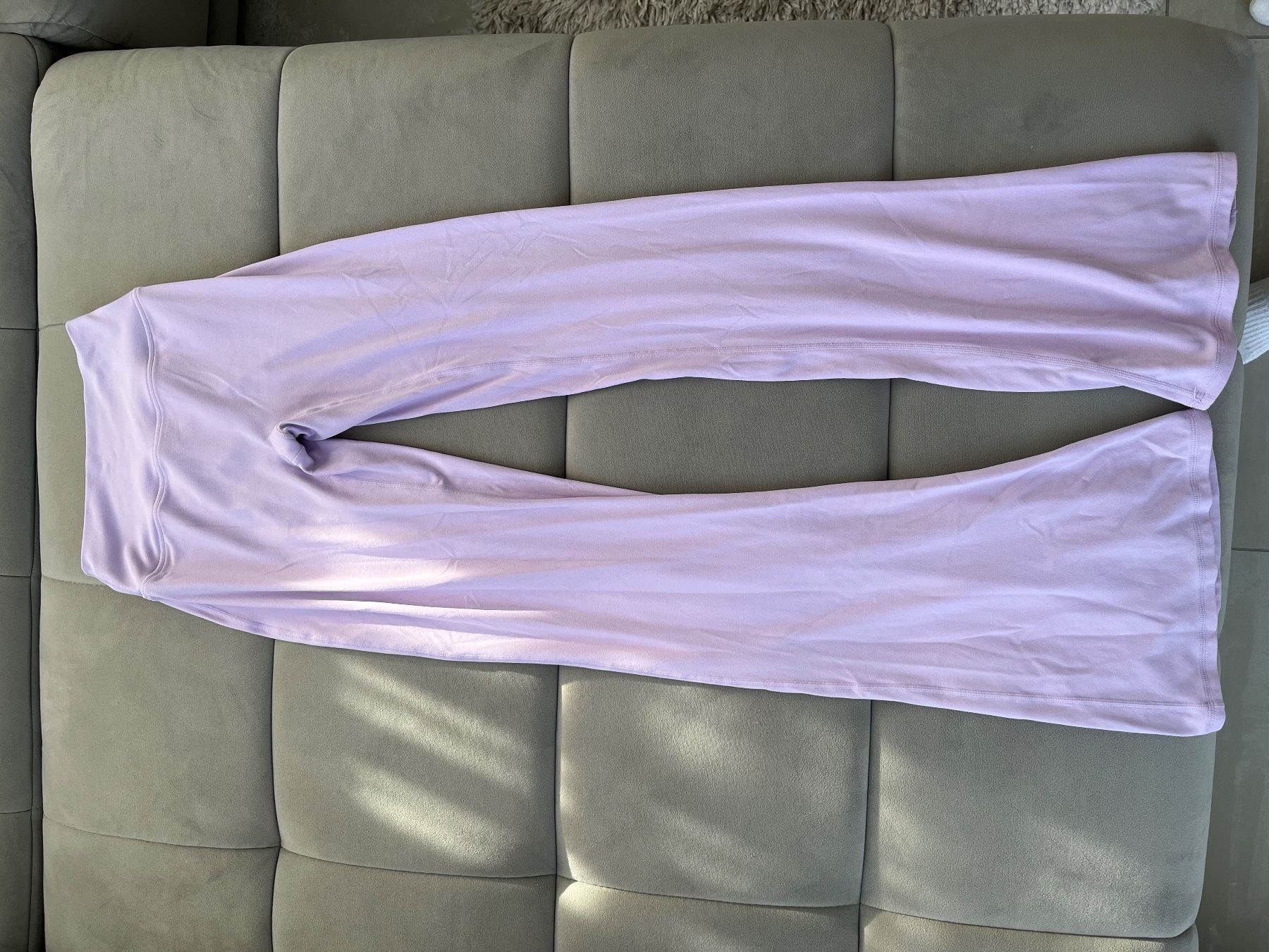 Oner Active Leggings: Oner Active SOFTMOTION™ FLARED BOTTOMS WITH - S – Gebraucht aus Grenchen von rahel_98 1