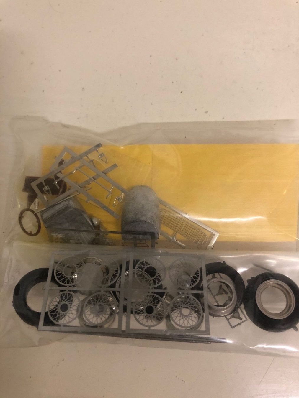 Ferrari Modellini d'auto: FDS-KIT Ferrari 1/43 – Nuovo (secondo la descrizione) da Muttenz venduto da Gucci2005 4