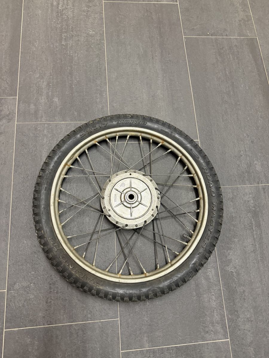 Pneus & Roues: Piaggio Ciao Hinterrad  – D'occasion à Seuzach par Darksheep