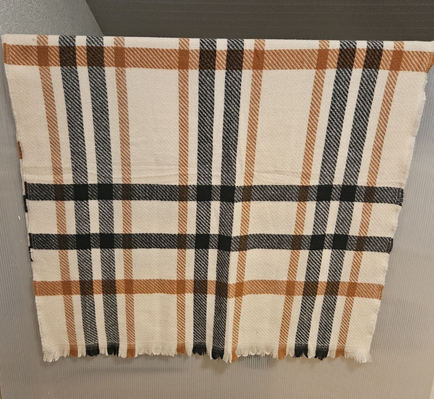 Foulards, Tücher & Schals: warmer und grosser Schal - Spendenaktion – Neu (gemäss Beschreibung) aus Unterkulm von Beljasch 1
