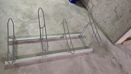Fahrradständer für 4 Velos