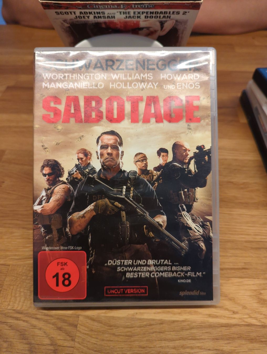 Tutti i DVDs: Sabotage - Action-Thriller mit Arnold Schwarzenegger – Usato da Wünnewil venduto da Susuki125gt