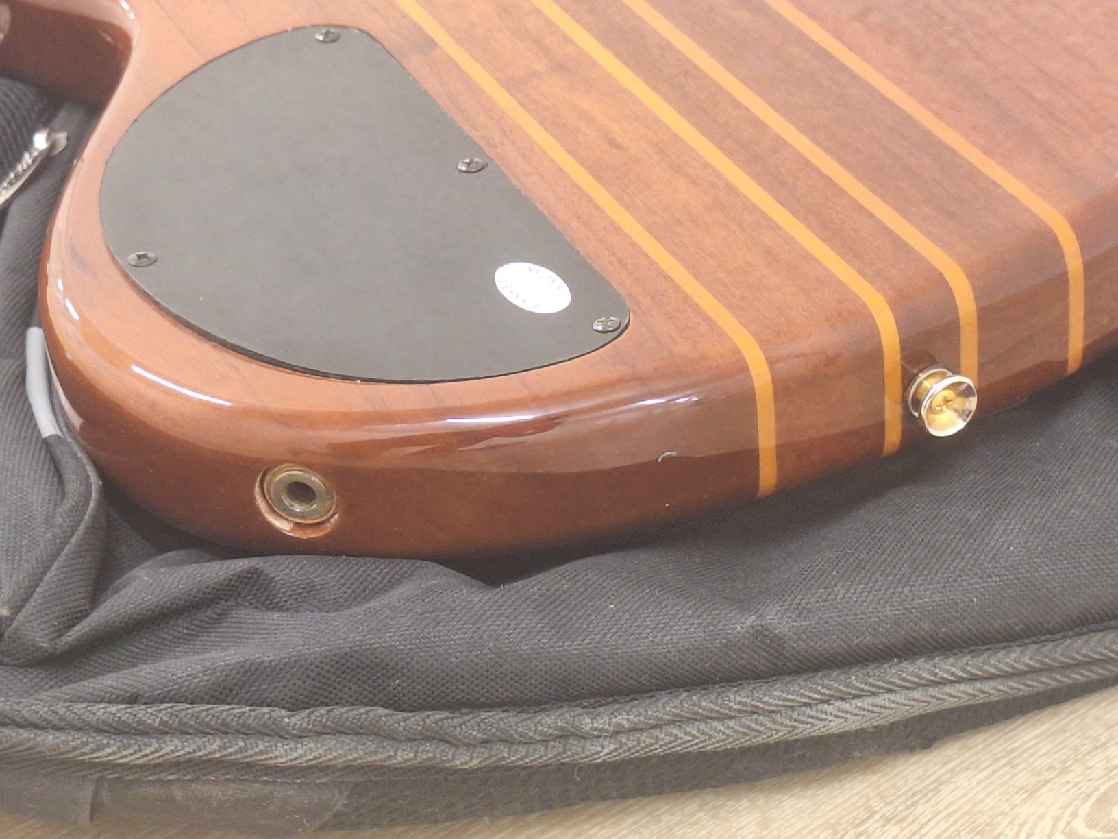 Vintage Strumenti musicali: Vintage 5-Saiter E-Bass – Usato da Grüt (Gossau ZH) venduto da wisdomio7 6