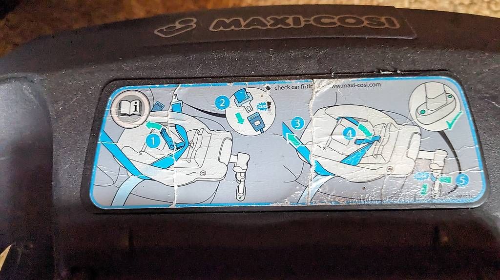 Seggiolini per auto: MaxiCosi Cabrio – Usato da Trub venduto da gm1_yj7n 2