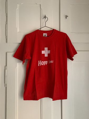 Hopp Schwiiz T-Shirt rot - L