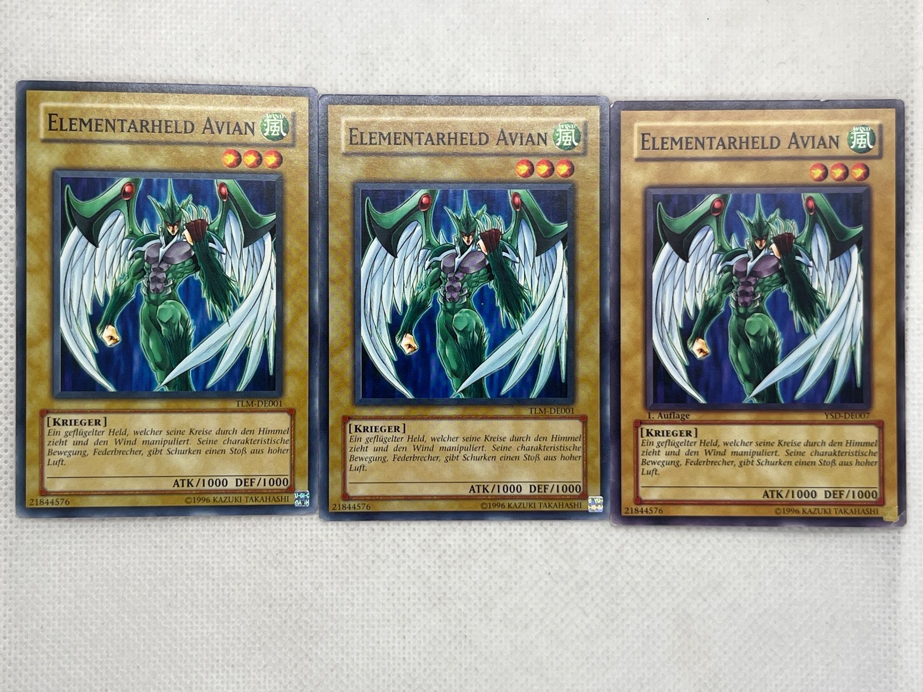 Yugioh Carte collezionabili: Yu-Gi-Oh! 3x Elementarheld Avian – Usato da Hinterkappelen venduto da Kim1992