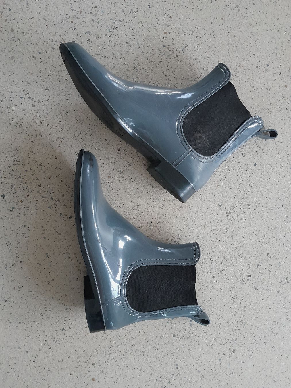 Scarpe da donna: Gummistiefel Gr 38 – Usato da Zürich venduto da Ricarda_ZH 1