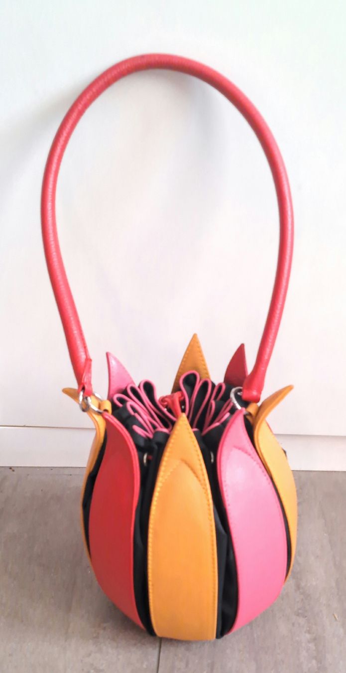Tulip Borse da donna: Design Tulip Bag neuwertig – Usato da Münchenbuchsee venduto da jarom2016