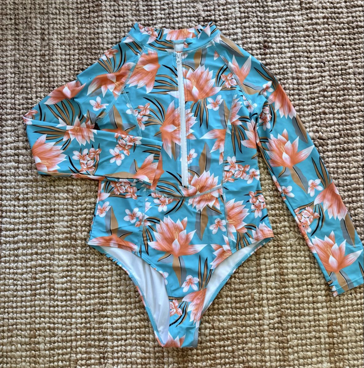 Maillots de bain & Bikinis: Badeanzug Langarm – Neuf (Voir description) à Zollikofen par AureusManus