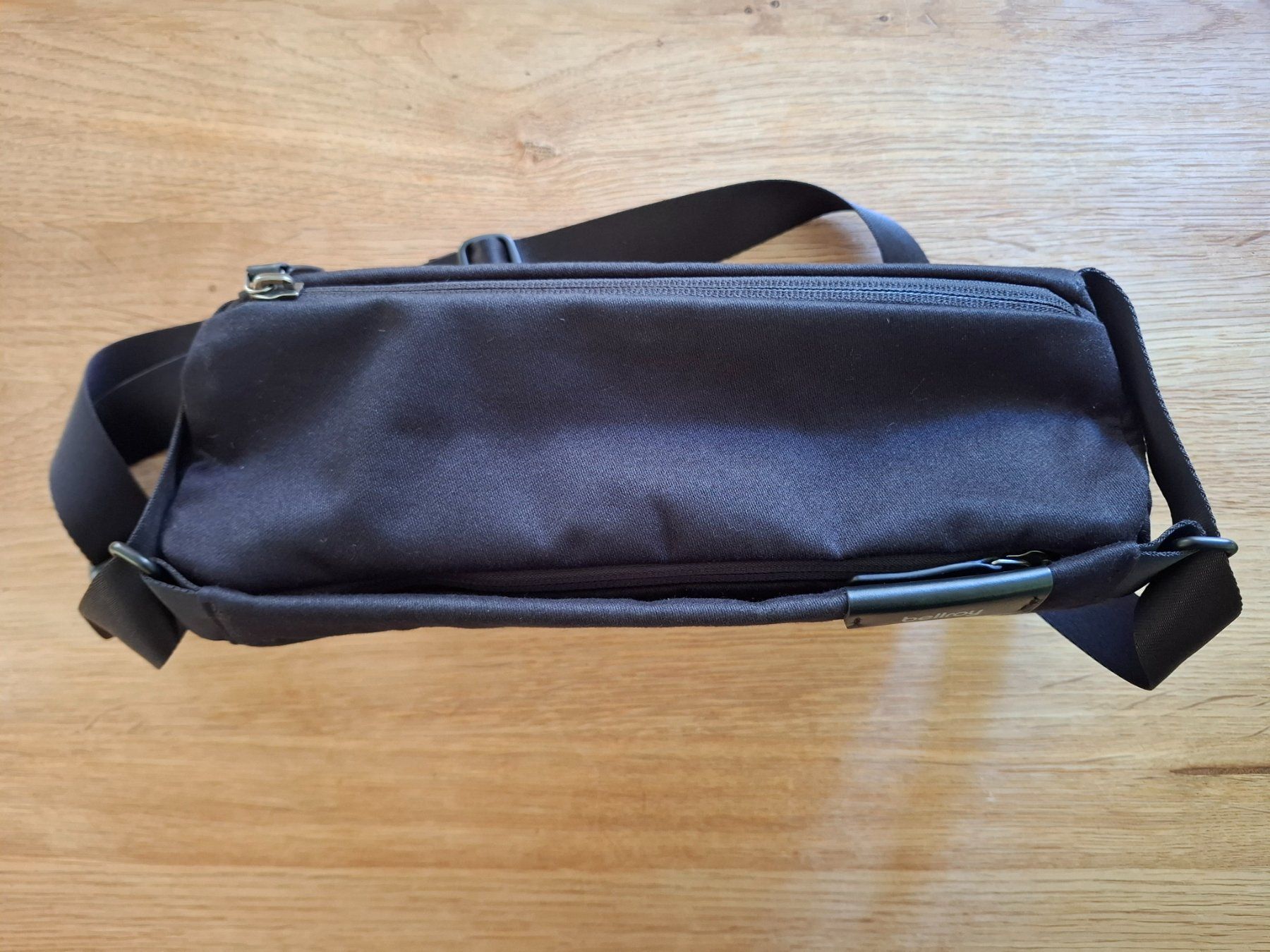 Bellroy Borse: Bellroy Sling Mini Melbourne black, 4L – Usato da Münchenstein venduto da tru_6tp8 2