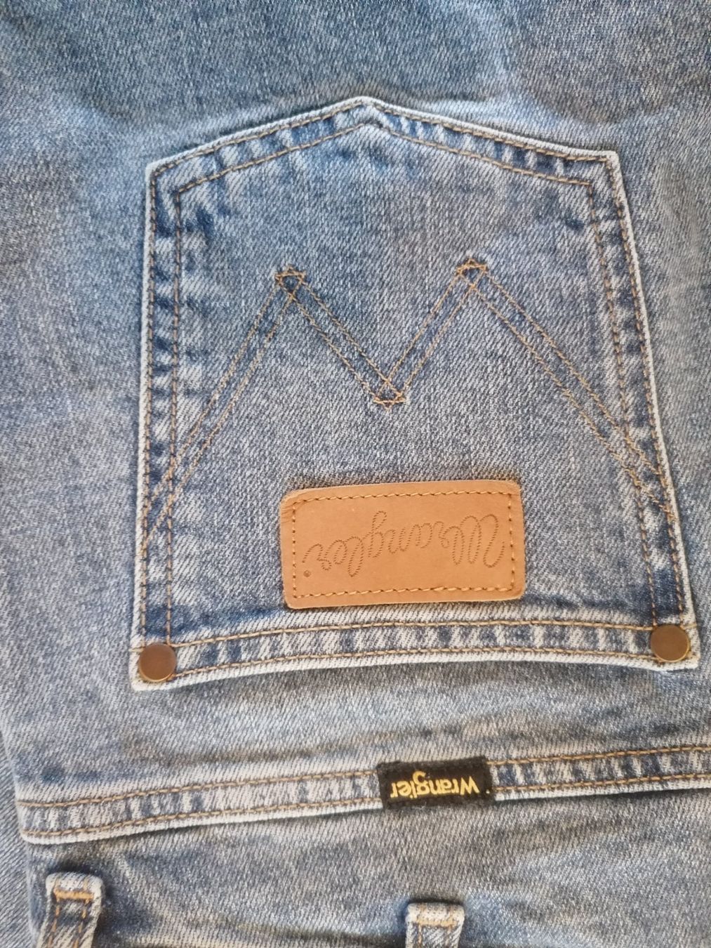 Wrangler Jeans: Original Wrangler Jeans NEU – Nuovo (secondo la descrizione) da Marbach LU venduto da BitsAndBobs 3