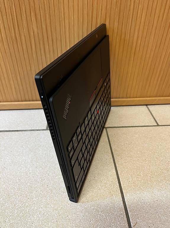 Lenovo Notebook: Lenovo ThinkPad X1 Tablet Gen3 - 256GB – Usato da Schönholzerswilen venduto da -Osiris- 4
