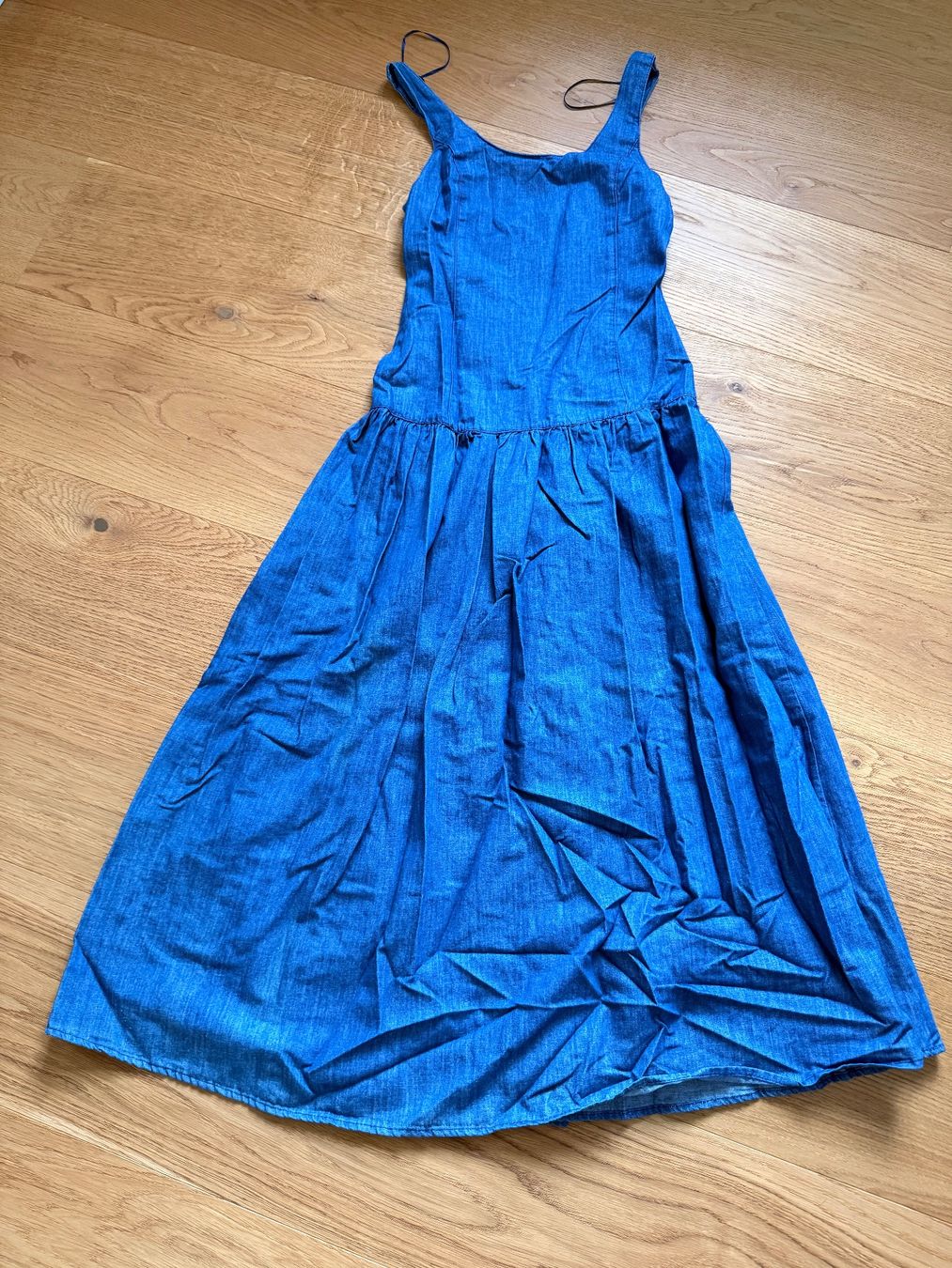 Zara Vestiti: Abito in jeans – Usato da Basel venduto da ana_pn62 2