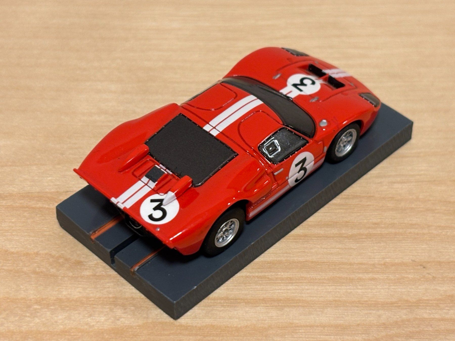 Piste: AFX Racing Ford GT40 #3 rot 'Dan Gurney' – Nuovo e nell'imballaggio originale da Bülach venduto da h0slotch 4
