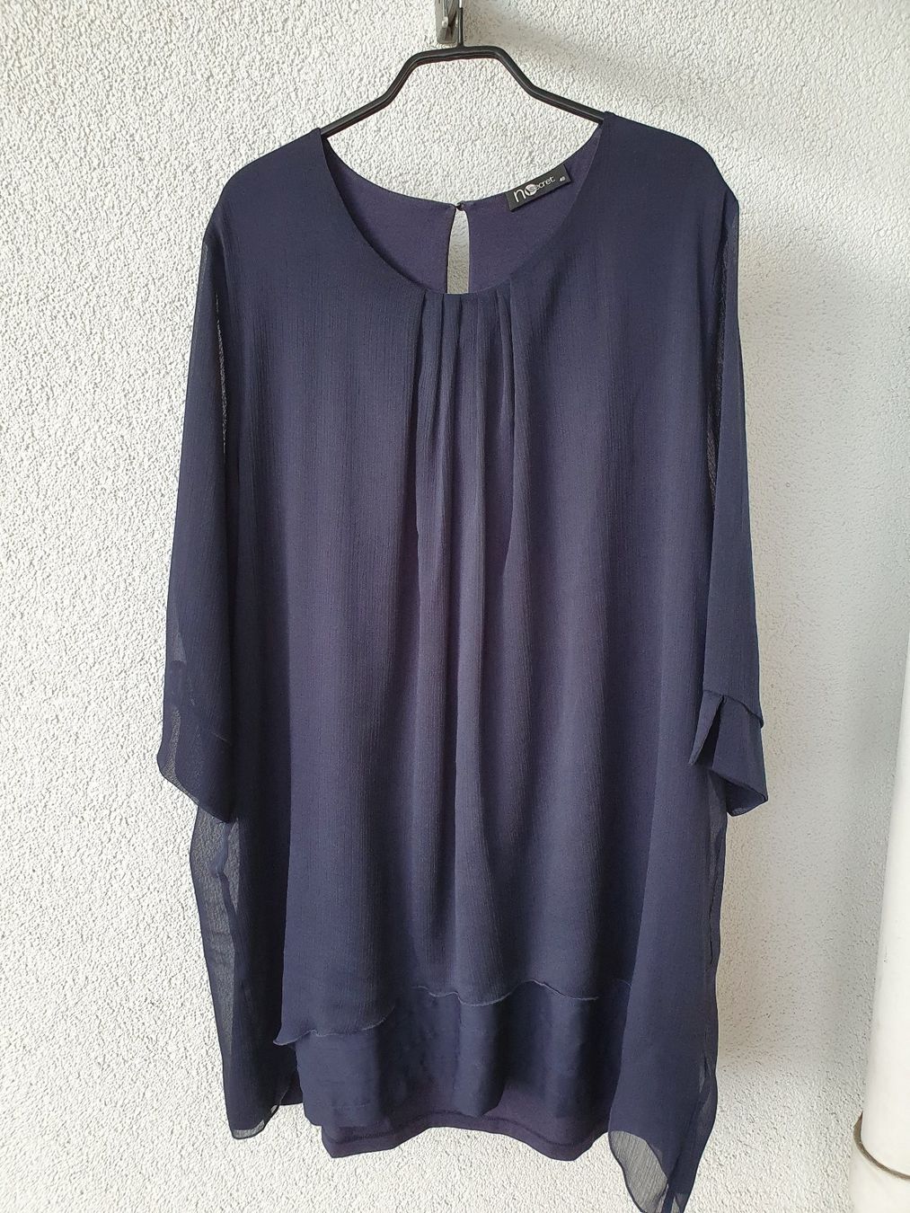 Camicette: Elegantes Damen Oberteil Grösse 46/48 – Usato da Basel venduto da aegina