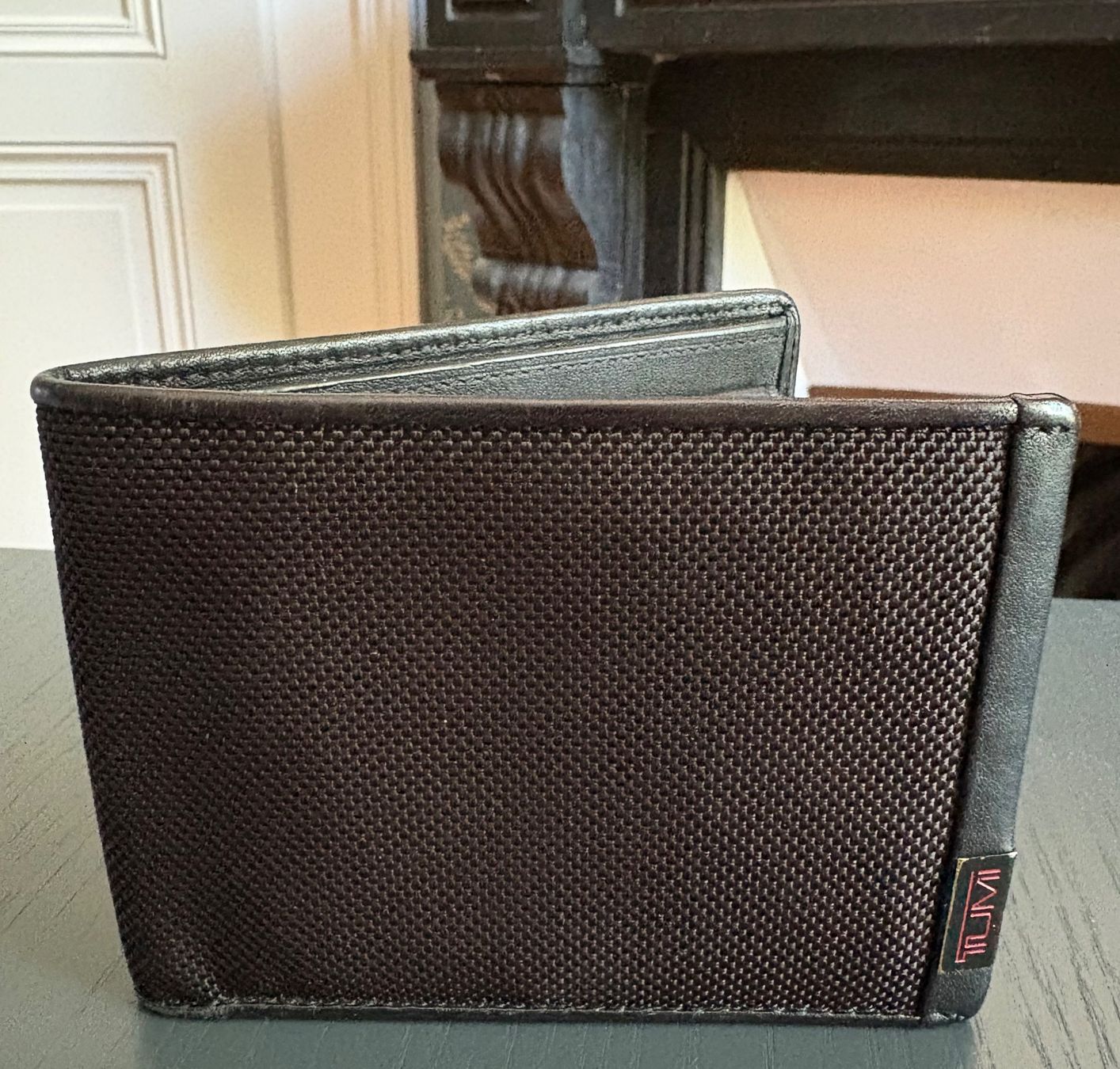 Tumi Brieftaschen: TUMI Portemonnaie, neuwertig – Gebraucht aus Bussigny von Oberschan67 1