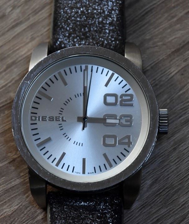 Armbanduhr / Montre Diesel DZ-5381 1