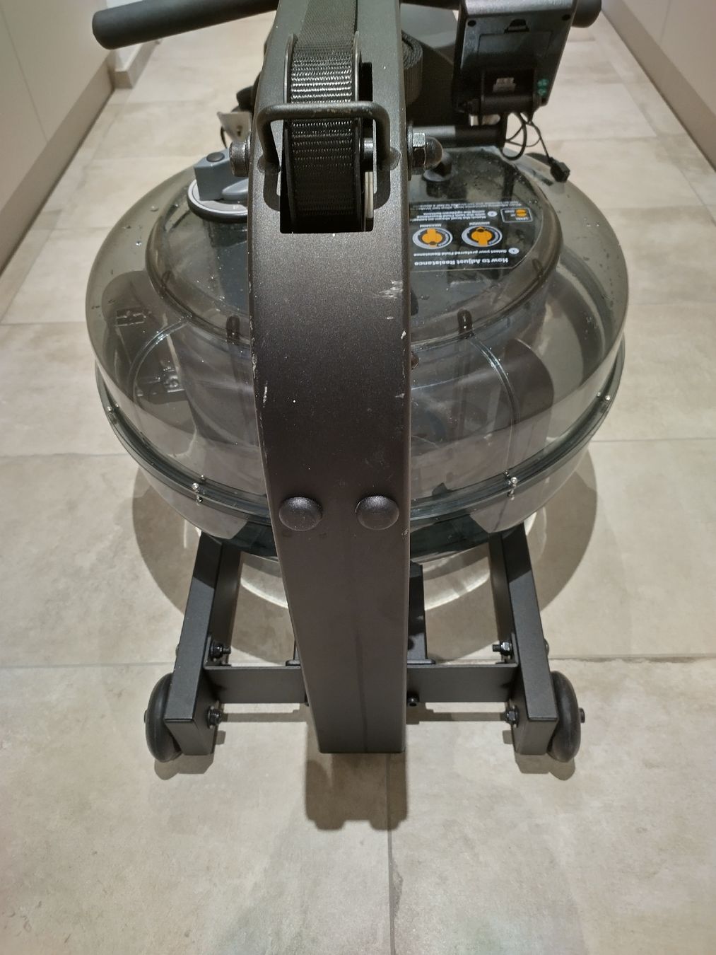 WaterRower Hometrainer: Rudergerät für zu Hause  – Gebraucht aus Roggliswil von  4