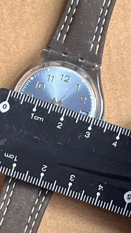 Swatch Montres: Swatch Gent Uhr, Lederarmband – D'occasion à Grenchen par chththl 2