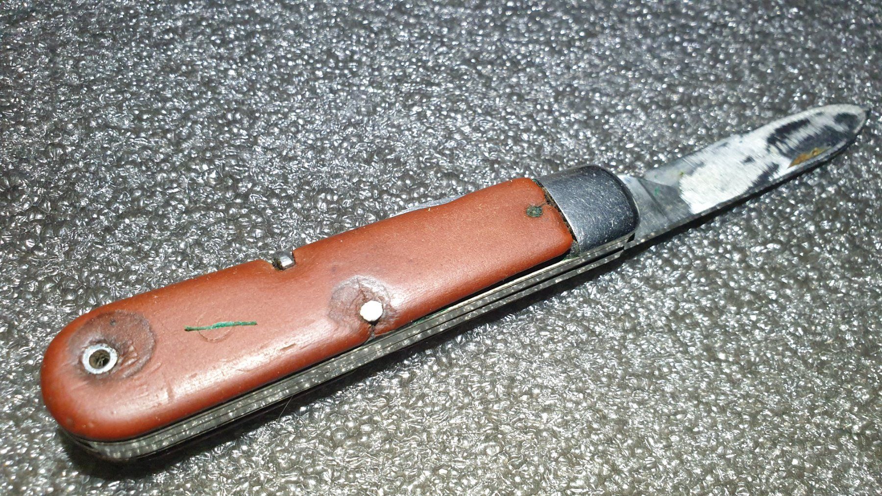 Victorinox Coltelli tascabile: Militaire Elsener 1954 Model Messer Holz – Usato da Val D Illiez venduto da SnowRoof 2