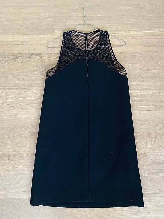 Robes: Robe noire Maje – D'occasion à La Rippe par jpu_z5ql 1