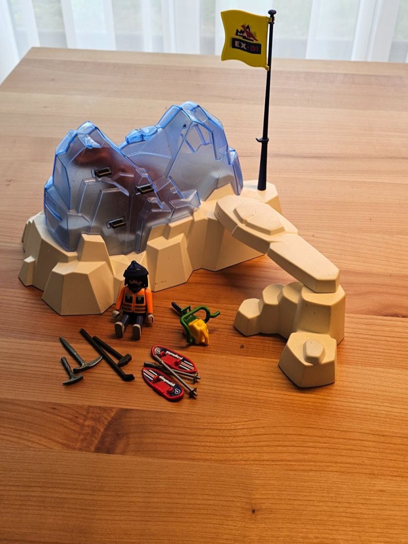 Playmobil Giocattoli: Playmobil 3170 Großer Dinosaurierfund – Usato da Sempach venduto da Bdana