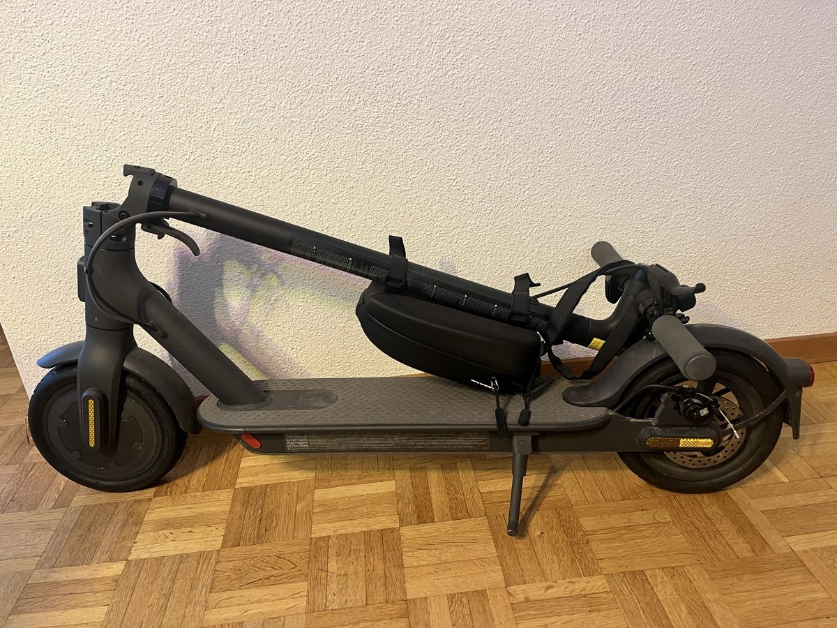 Scooter: E-Scooter Inklusive Schloss – Usato da Niederlenz venduto da luxe_1968