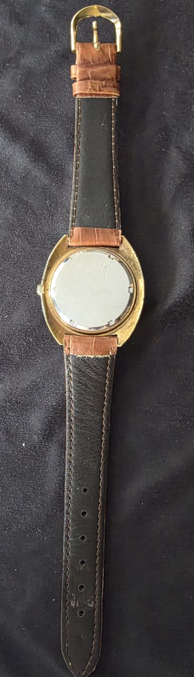Orologi: Montre vintage Consul  – Usato da La Chaux-de-Fonds venduto da mem_l6xm 3