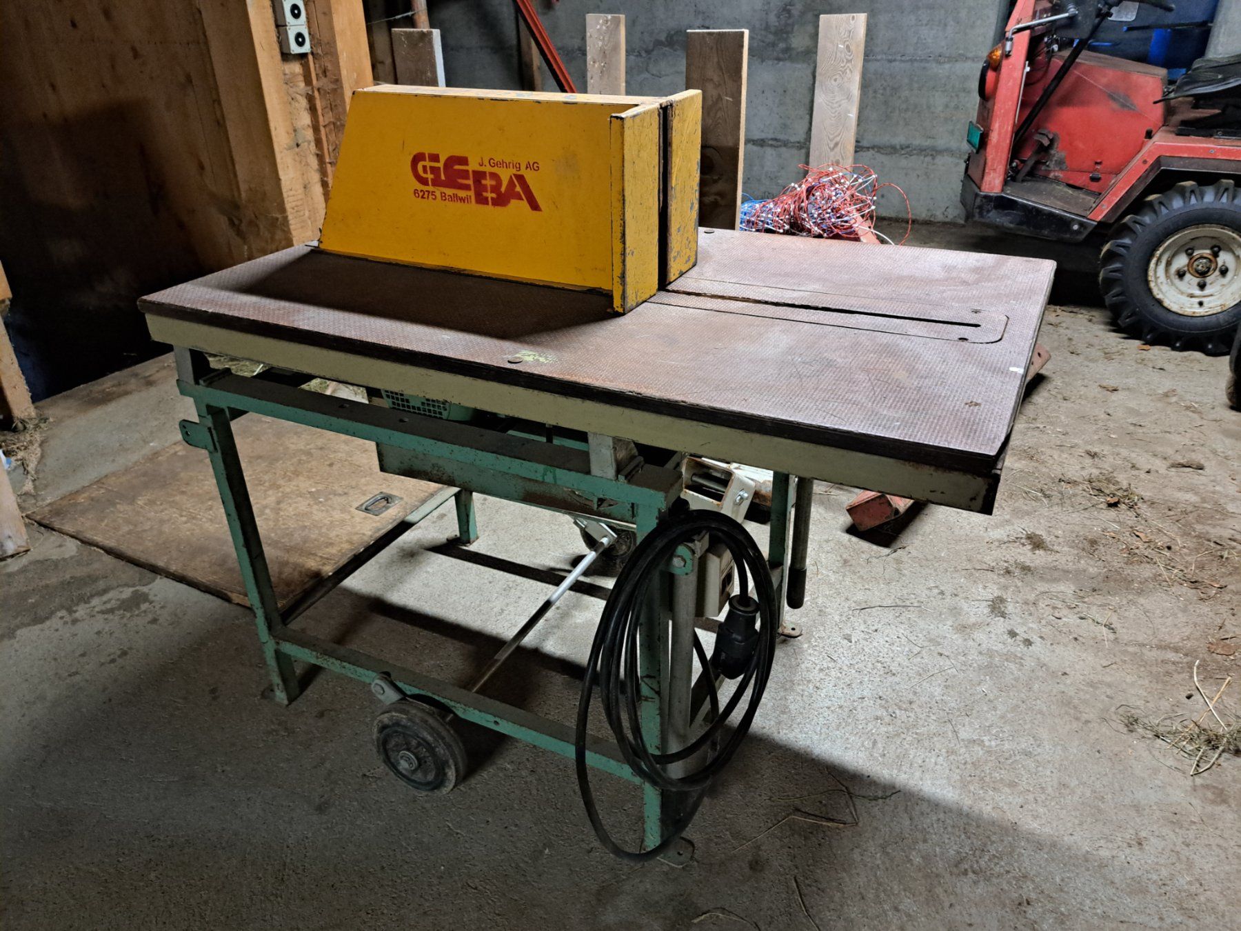 Geba Scies: Geba Brennholzfräse – D'occasion à Ennetmoos par reform100