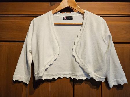 Strickbolero ivory für Braut oder im Alltag