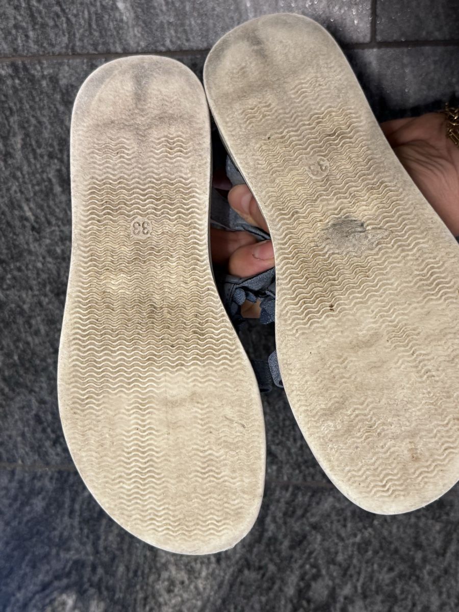 Esprit Schuhe für Mädchen: Esprit Mädchen Sandale 33 – Gebraucht aus Wädenswil von dorodi 2