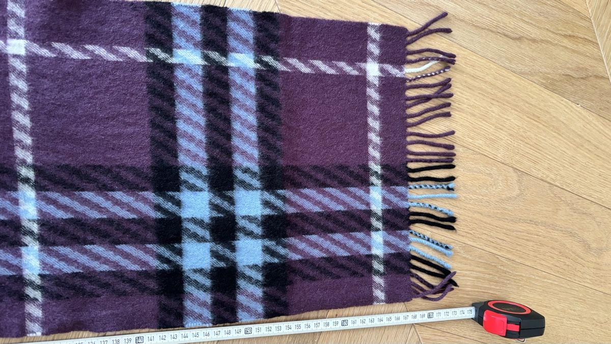 Burberry Foulard & Sciarpe: BURBERRY 100% cashmere scarf – Usato da Zürich venduto da Angela_Fashion_Lover 3