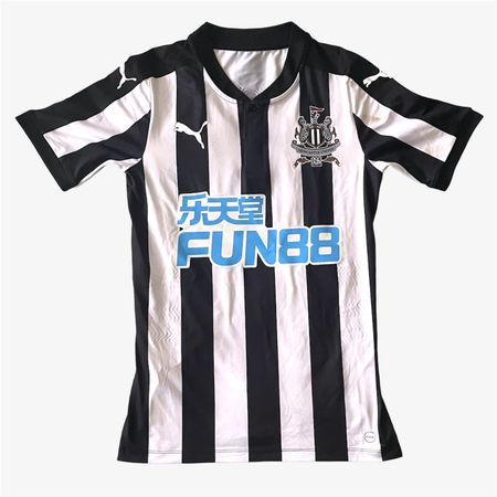 2017-18 | Newcastle United (S)