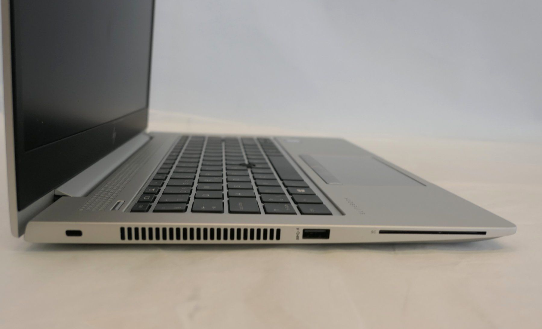 Hewlett Packard Notebook: HP ELITE BOOK 840 G5 – Usato da Münchenstein venduto da VSPBL-Verkauf 2